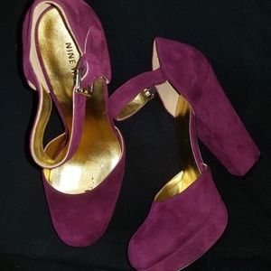 Nine West Ankle Strap Platform, slightly worn.